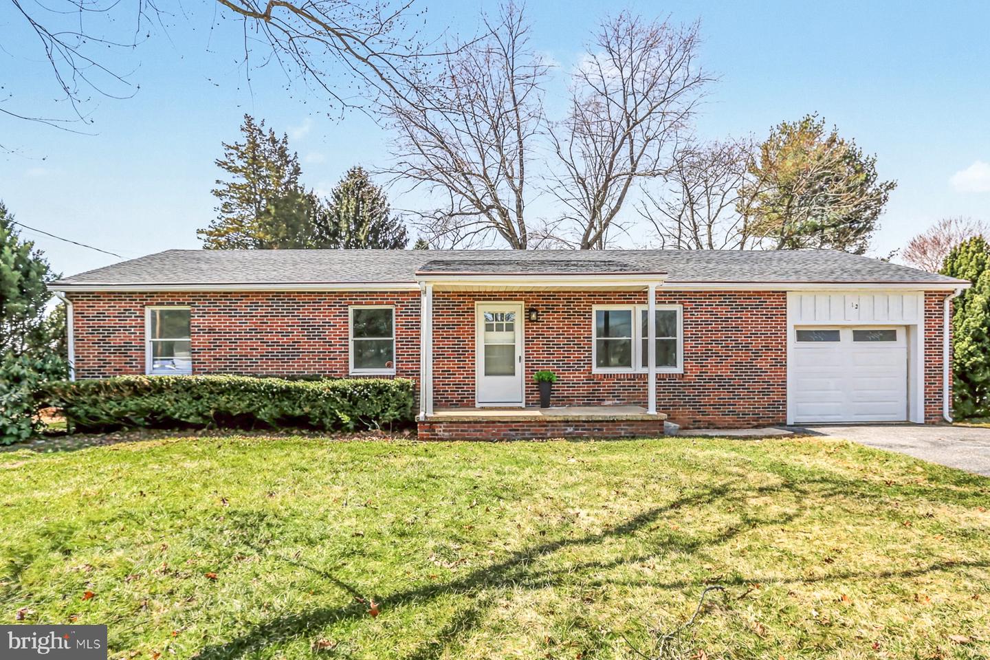12 Locust Street, Stewartstown