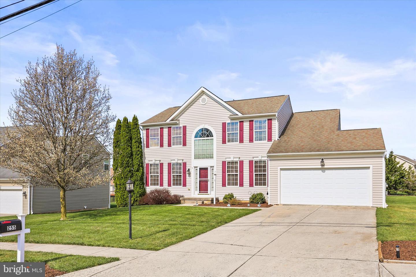 255 Sunset Drive, Hanover