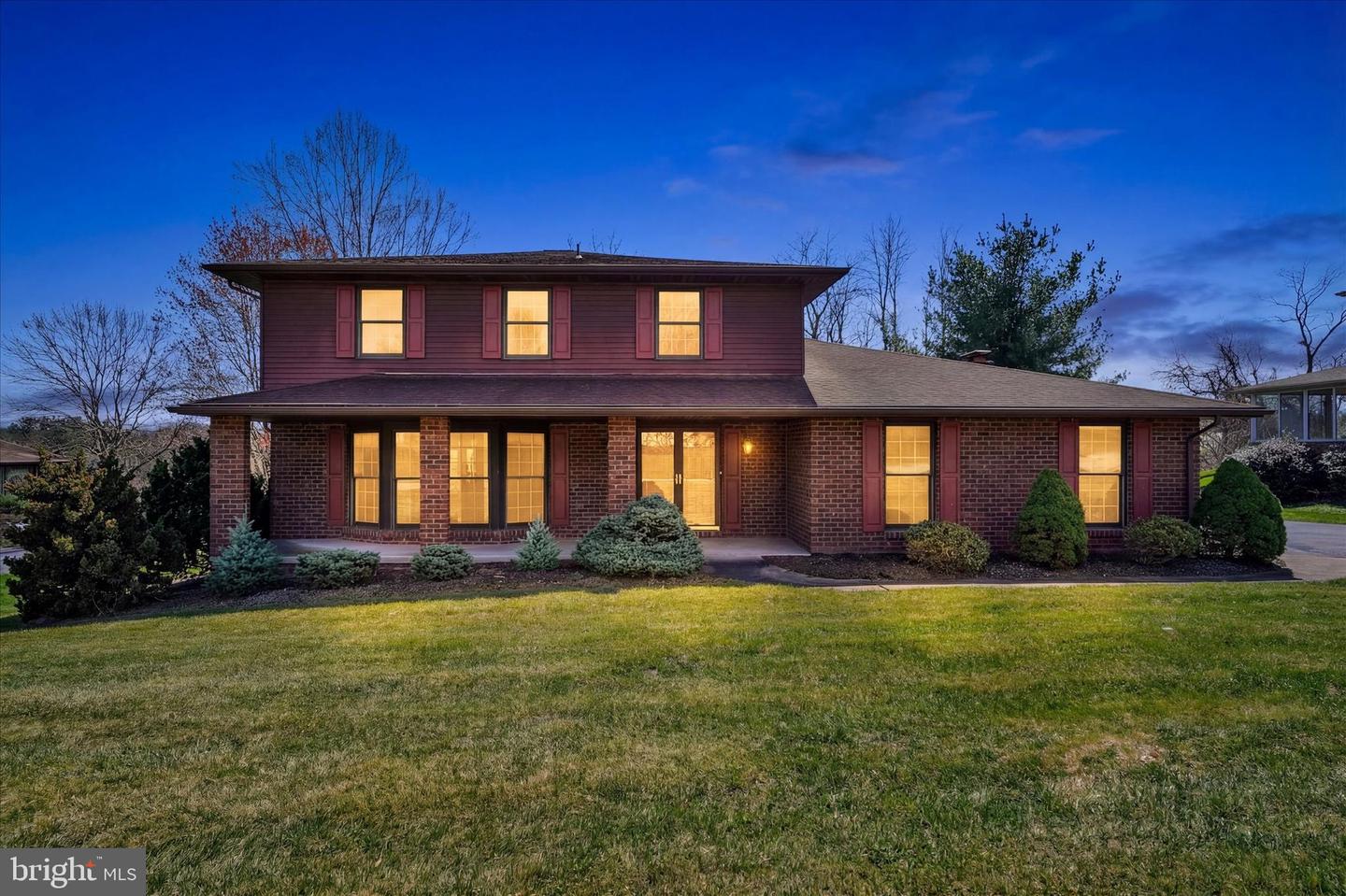 3745 Starview Drive, York