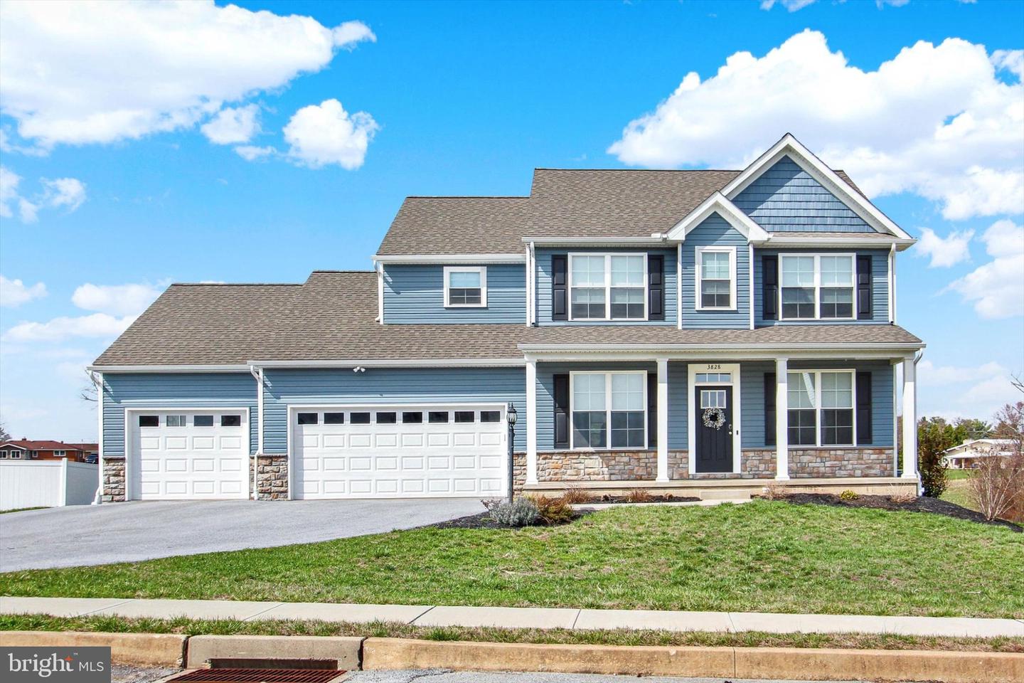 3828 Country Drive, Dover