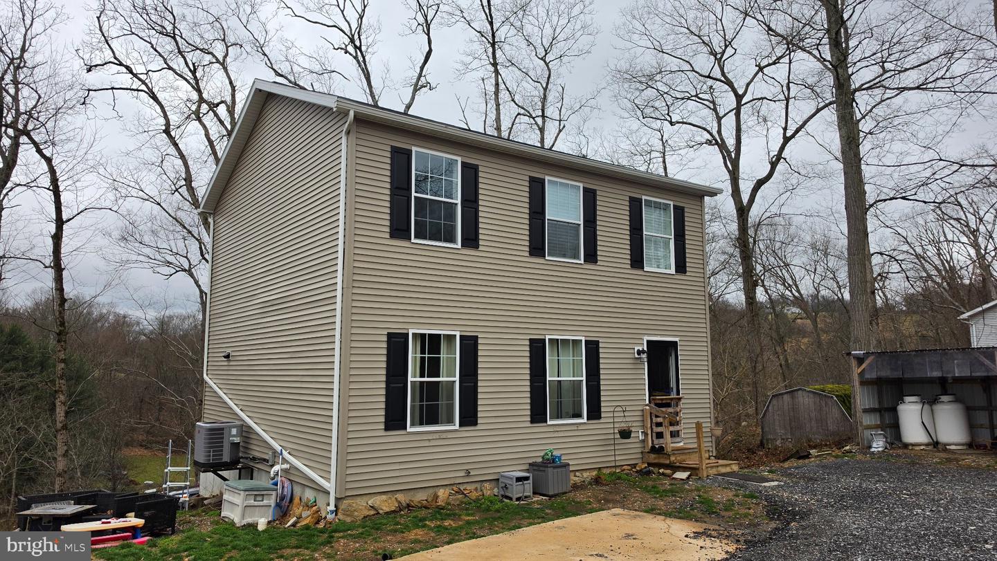 6784 Herbst Road, Red Lion