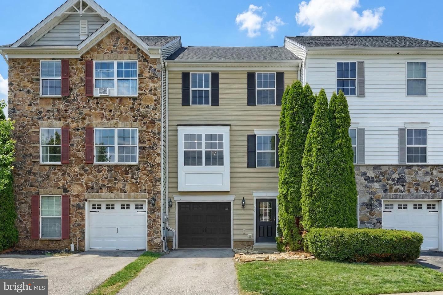 729 Blossom Drive, Hanover