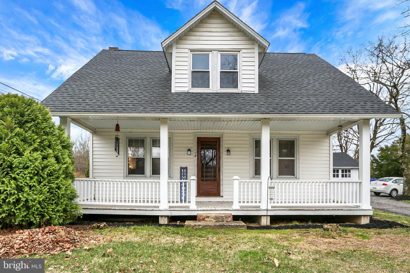 228 Old York Road, Dillsburg