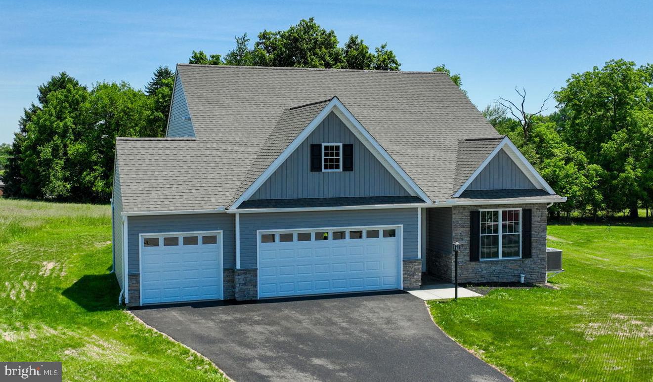 3855 Country Drive