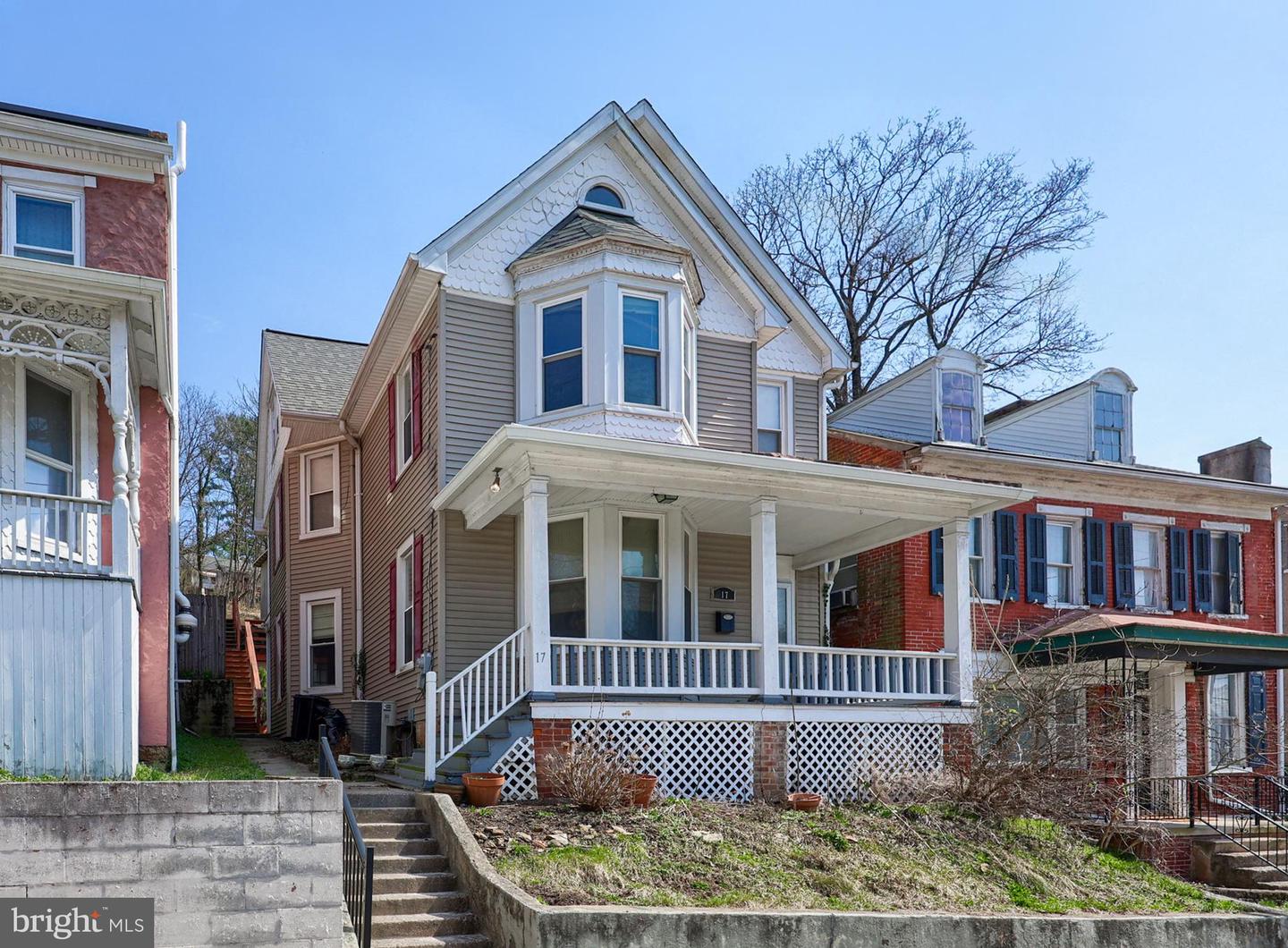 17 Church Street, Glen Rock
