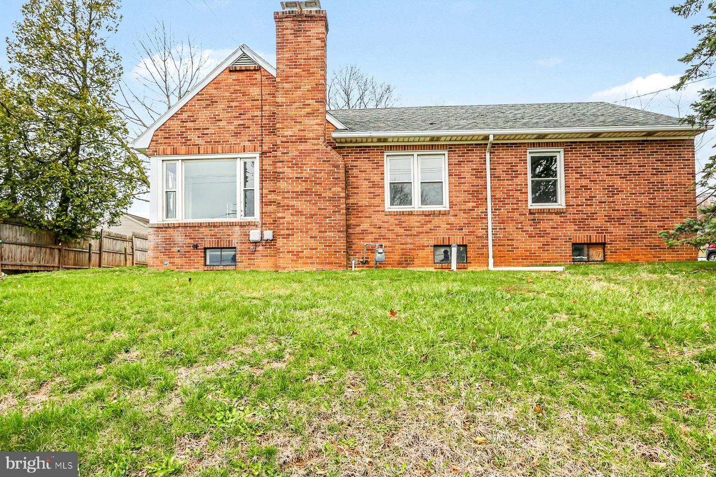 431 N Main Street, Red Lion