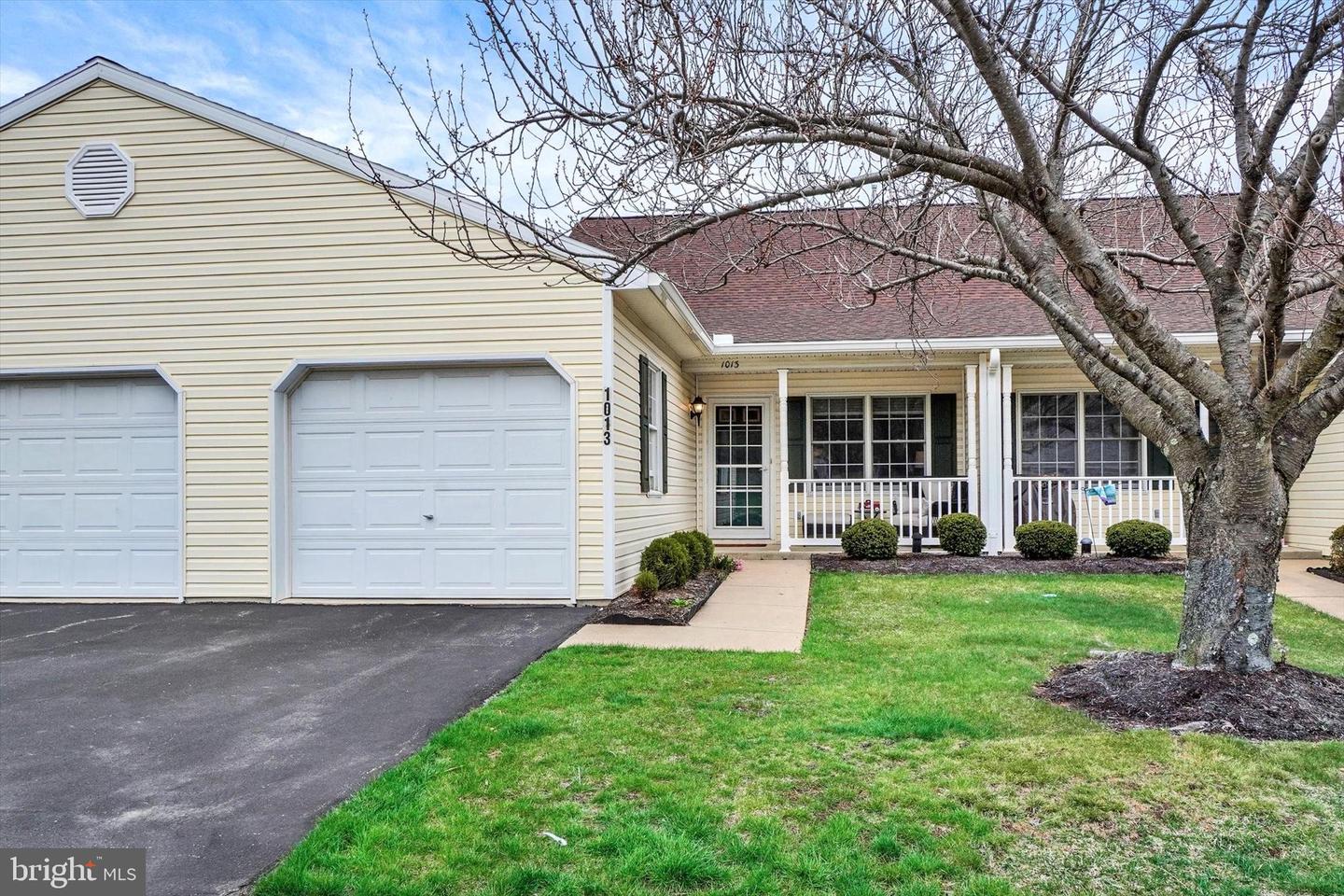 1013 Hastings Boulevard #1013, York