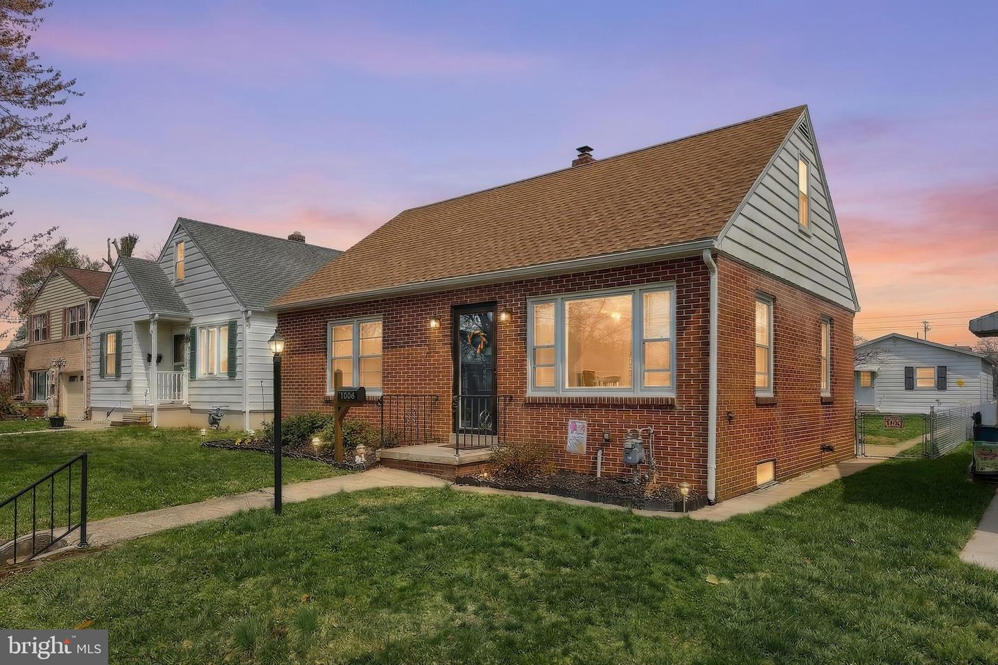 1006 E Walnut Street, Hanover