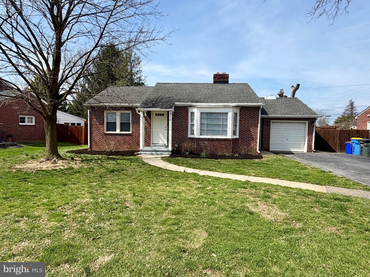 310 S Kershaw Street, York