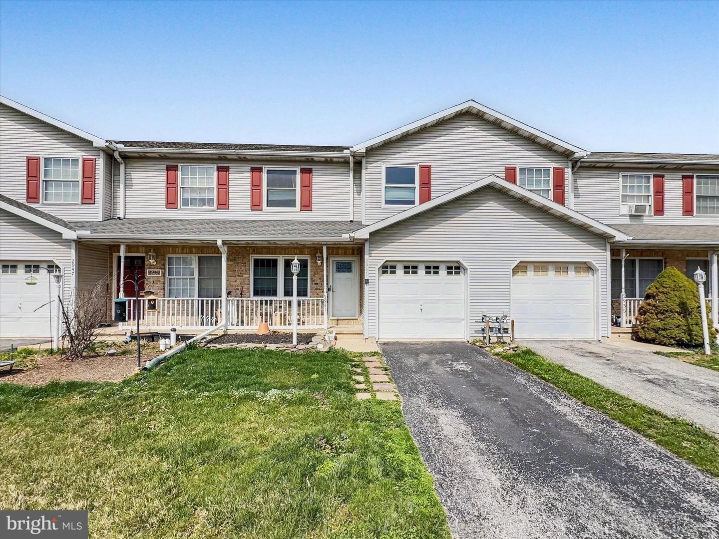 2941 Robin Road, York