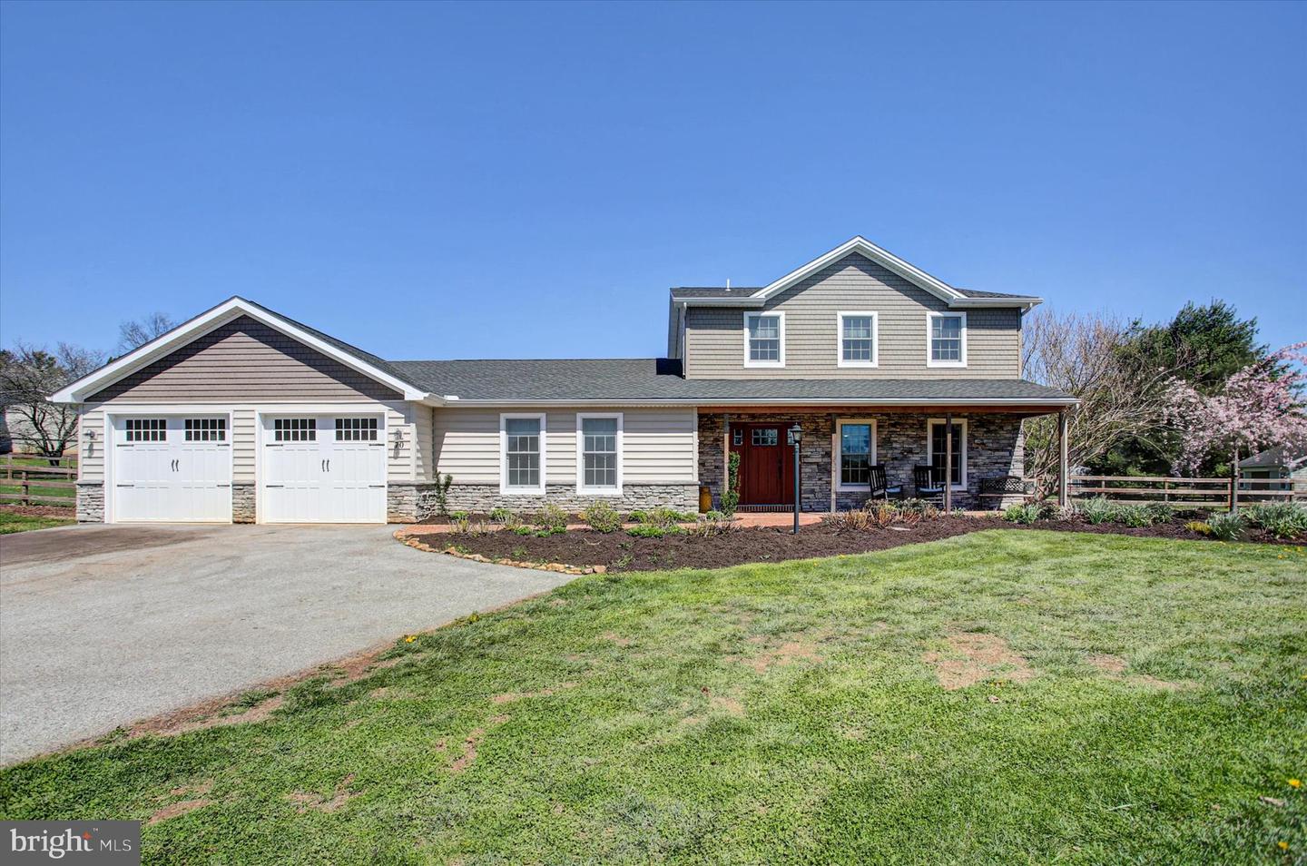 70 Central View Road, Dillsburg
