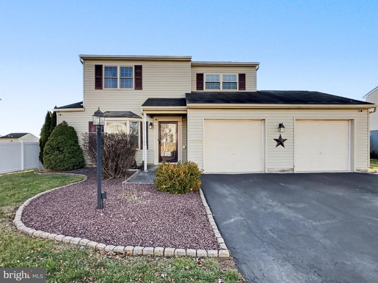 3025 Solar Drive, Dover