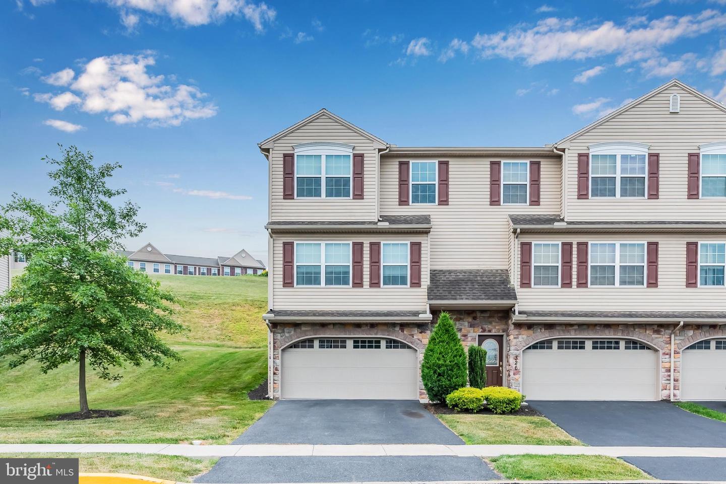 324 Weatherstone Drive, New Cumberland