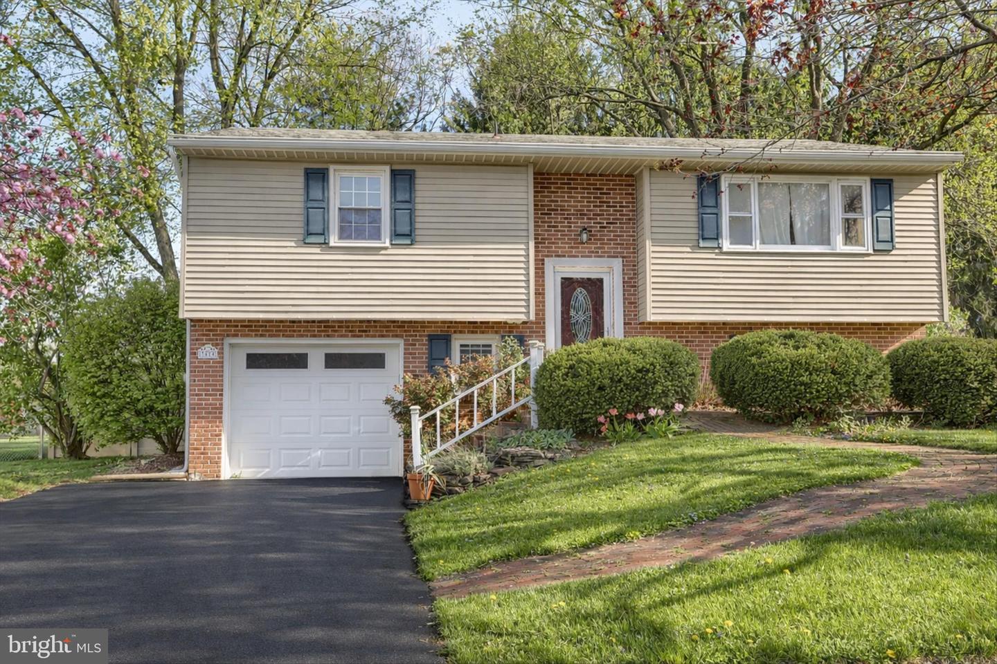 3505 Cranmere Lane, York