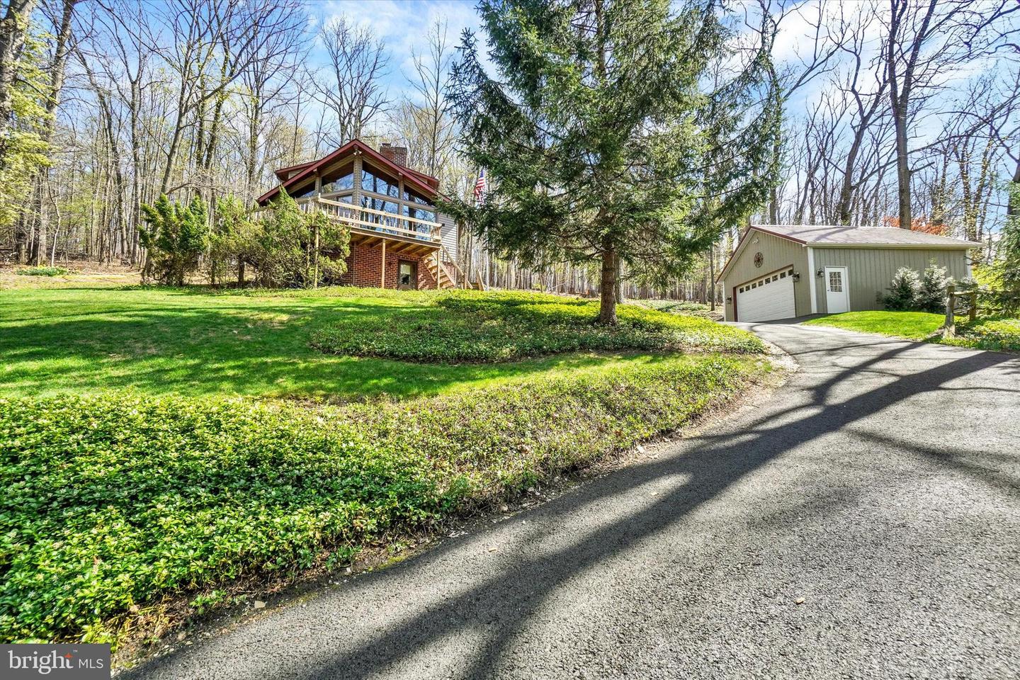 777 Aldinger Drive, Dallastown