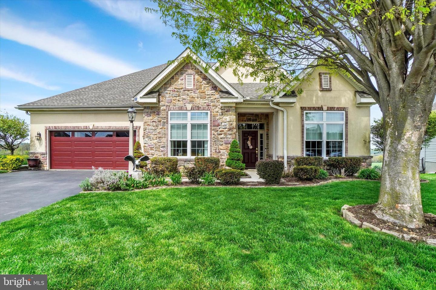 1220 Gardenia Drive, Windsor