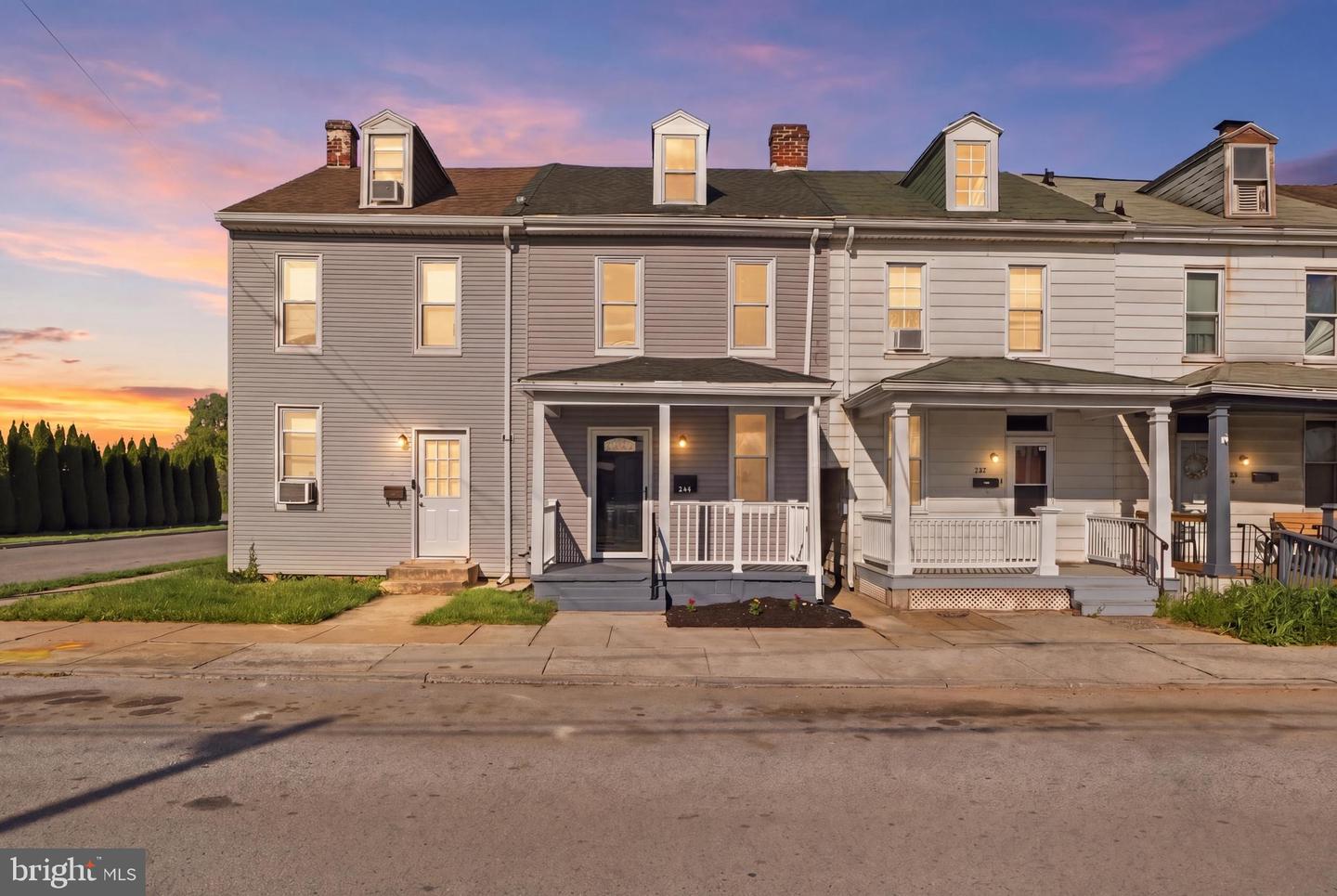 203 Fulton Street, York