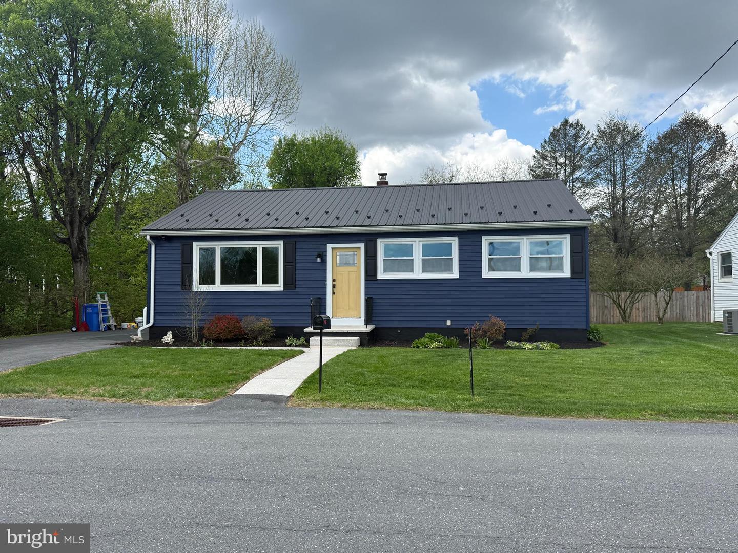 107 Fairview Road, New Cumberland