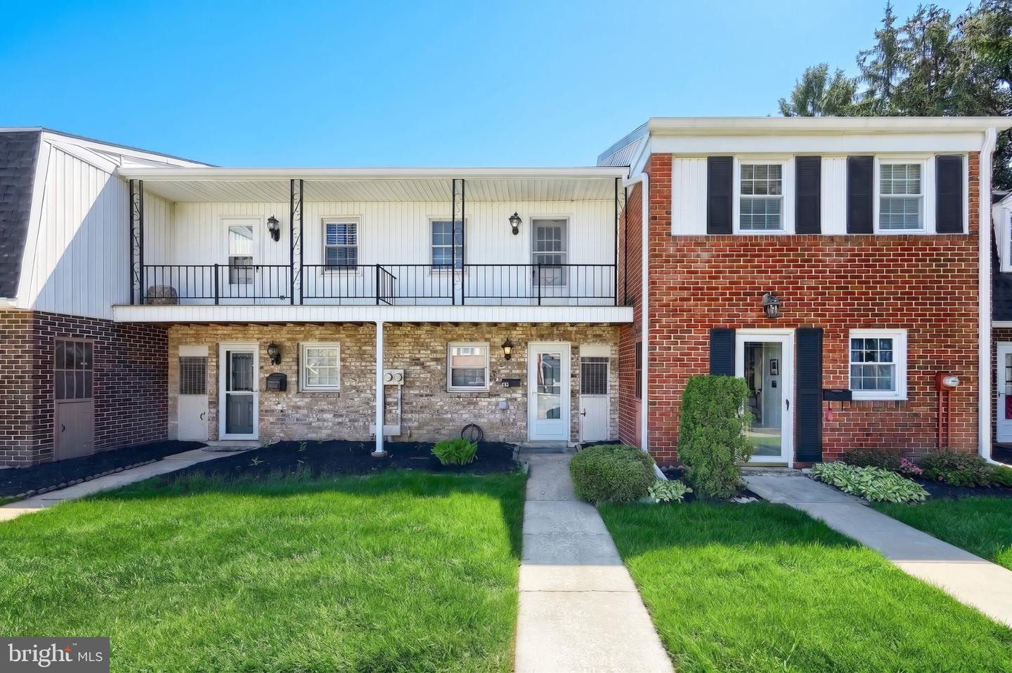 1714 Devers Road, York