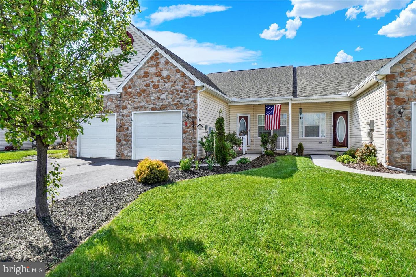 1868 Deerfield Drive, Dover