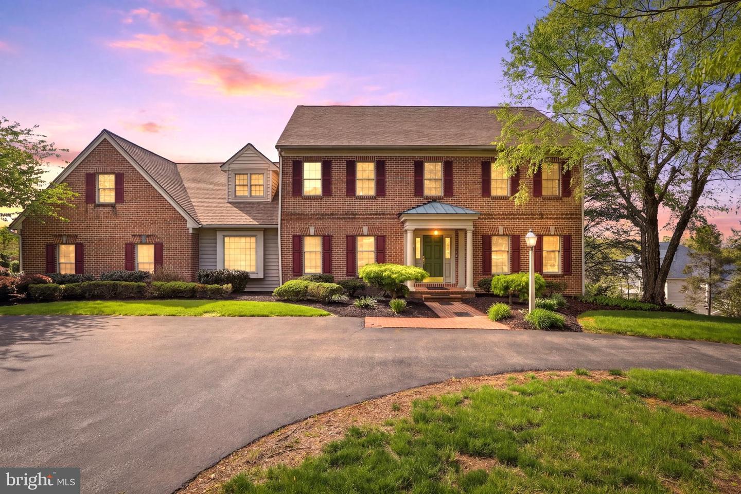 1120 Brookway Drive, York