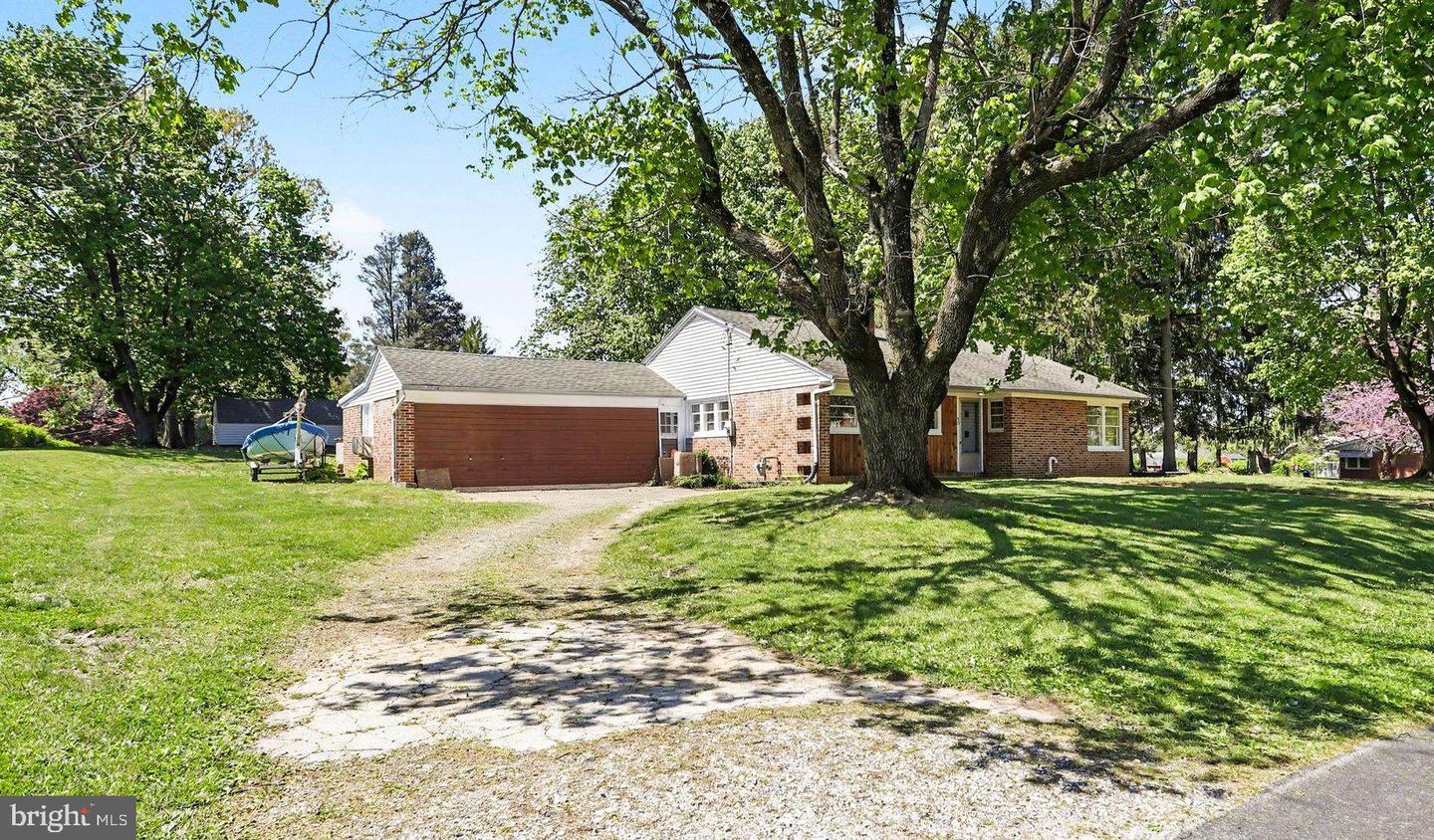 35 High Street, Glen Rock