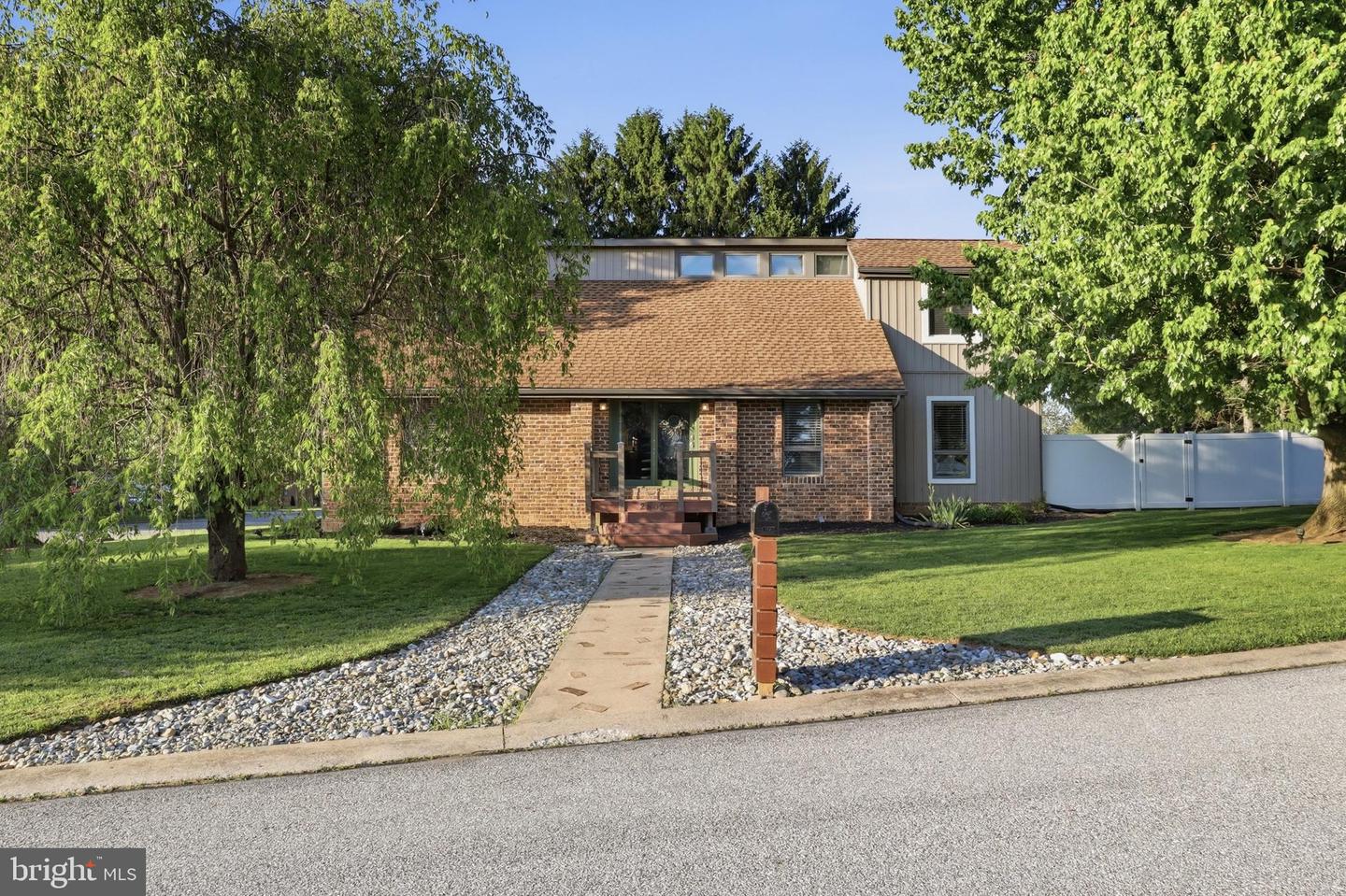 2809 Wyngate Drive