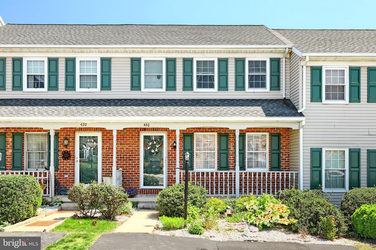 430 Peppermill Lane, York