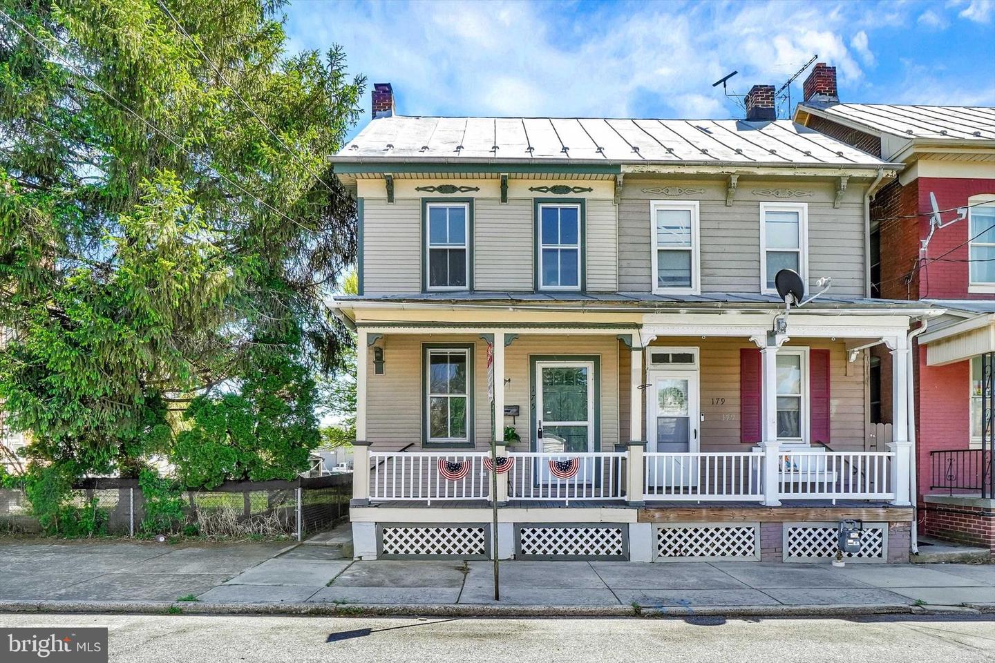175 S East Street, Spring Grove