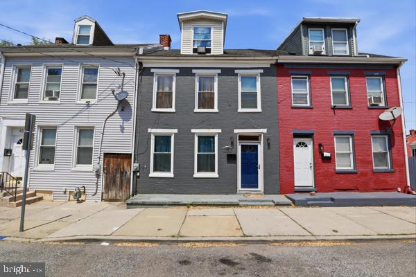 47 E South Street, York