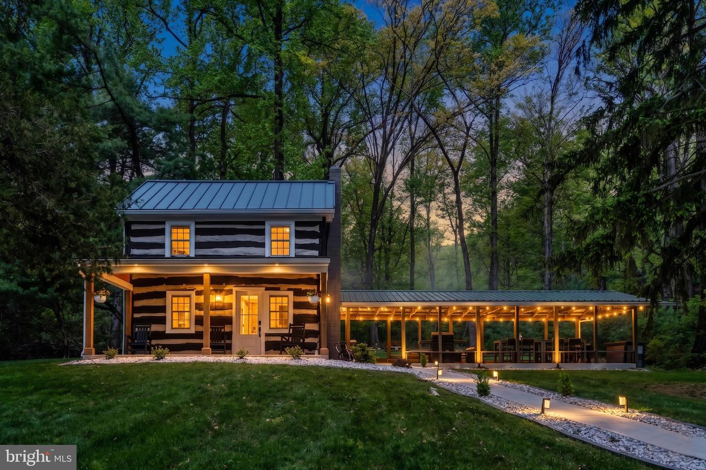1134 S Mountain Road, Dillsburg
