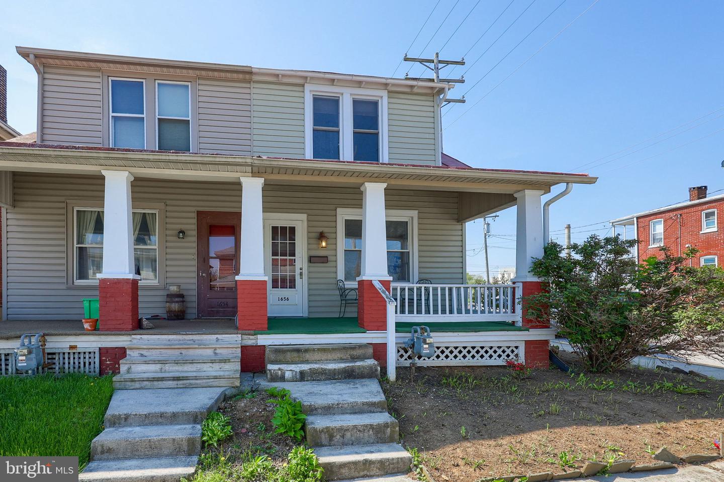 1656 Monroe Street, York