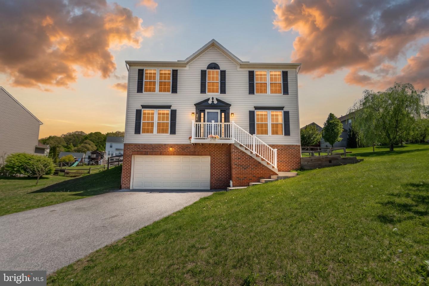 271 Courtney Court