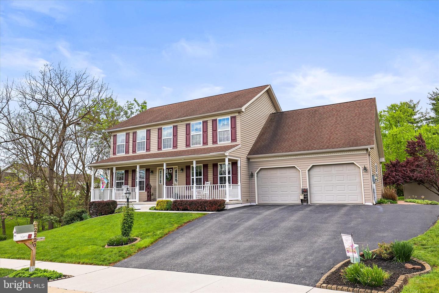 2220 Trotter Ridge Court, York