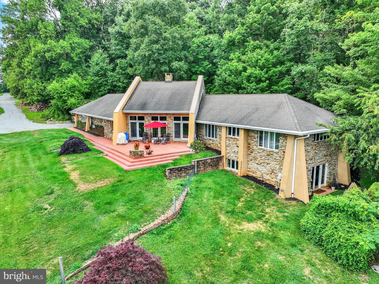 8272 Woodbine Road, Airville
