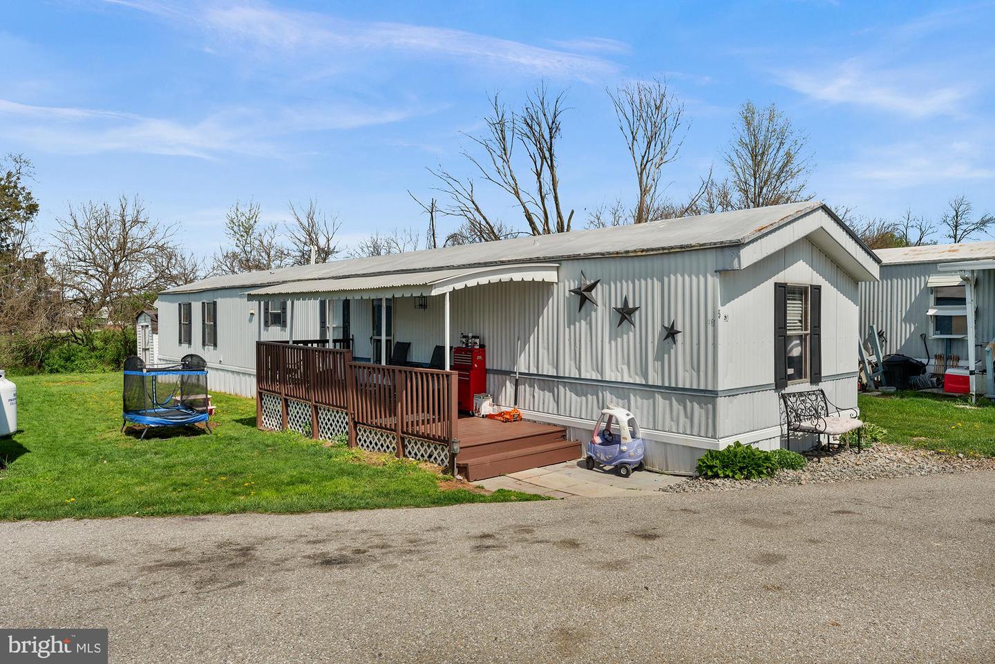 5 Chesapeake Drive