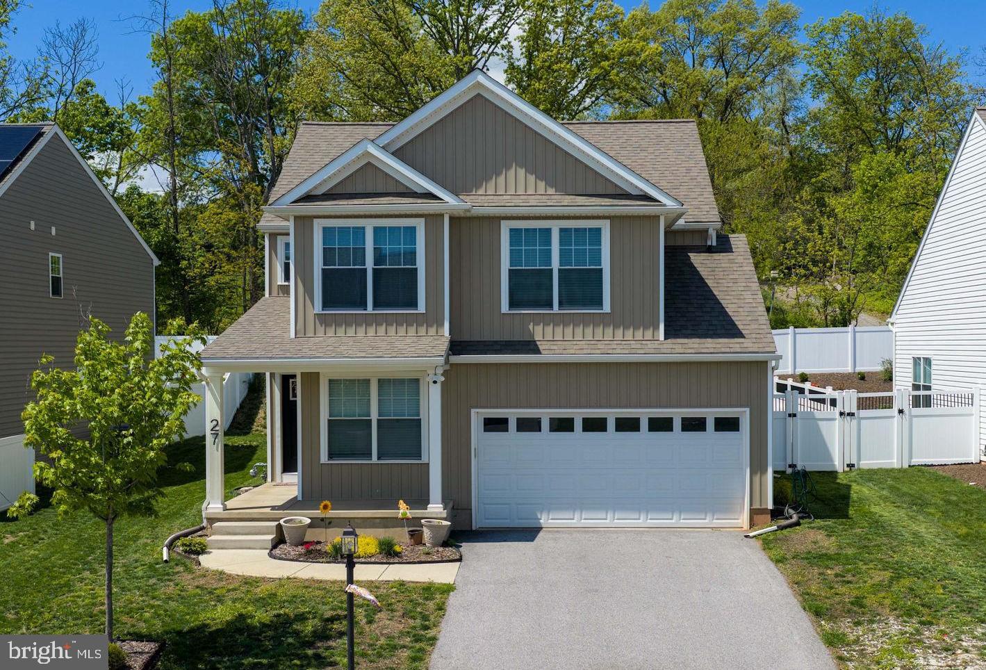 27 Eli Drive, York