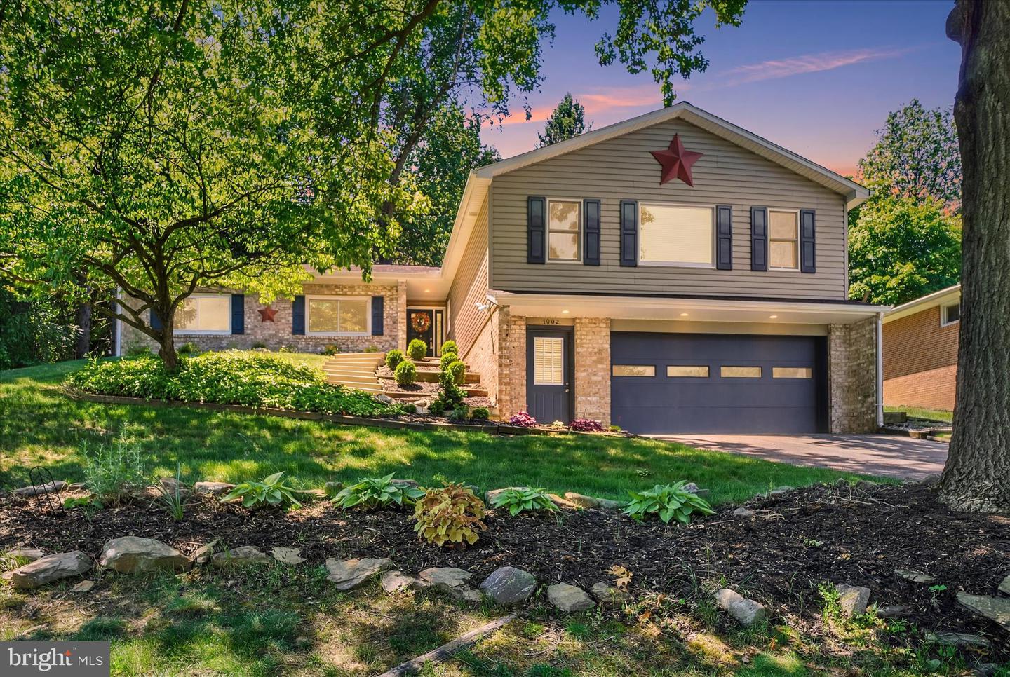 1542 Bonbar Road, York