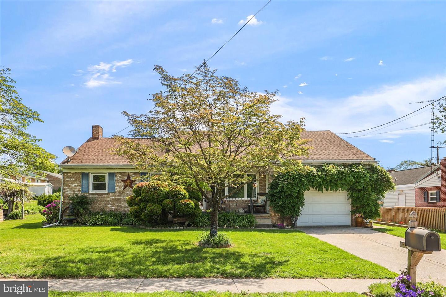 1021 High Street