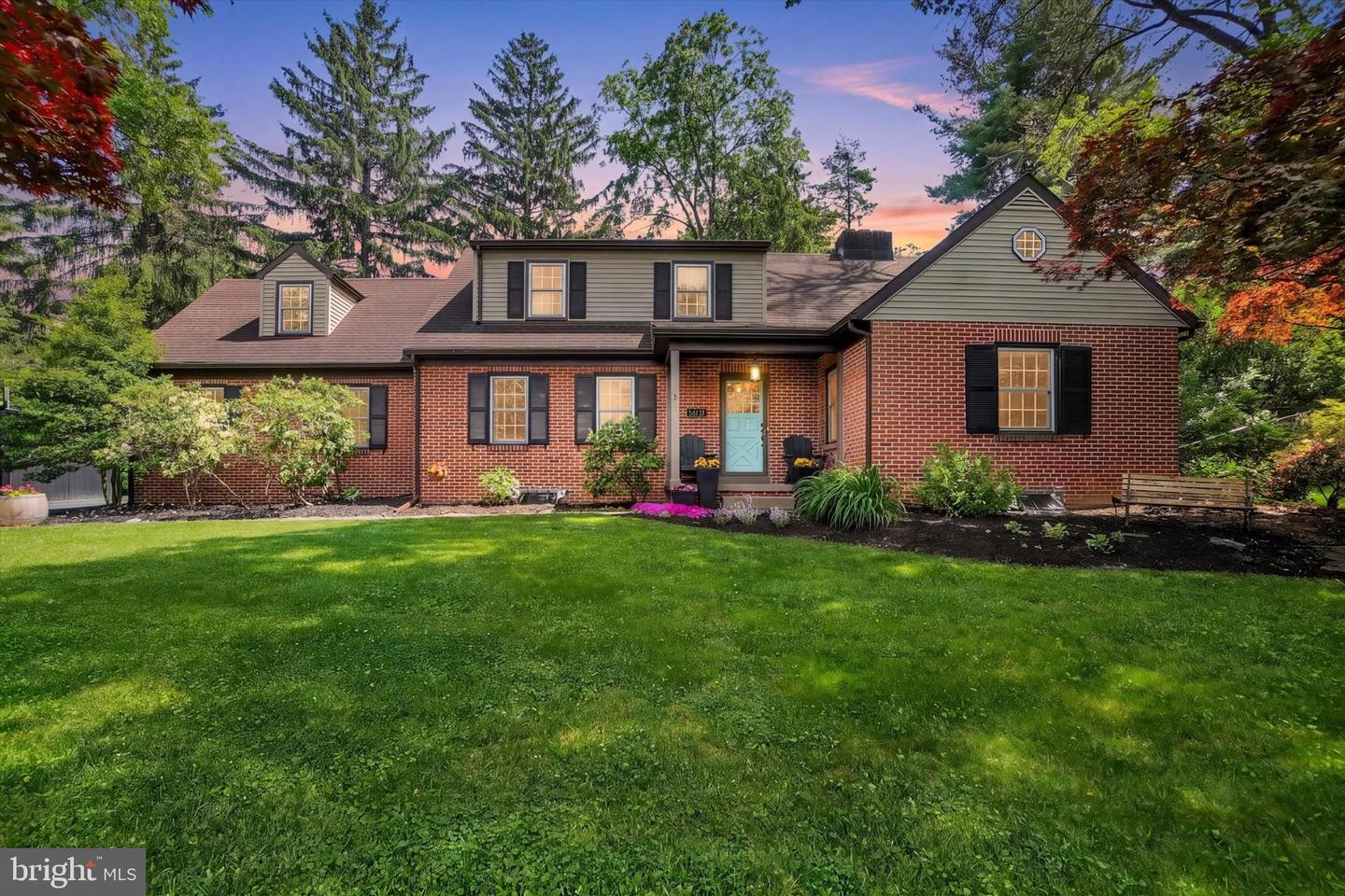 972 Somerset Lane, York