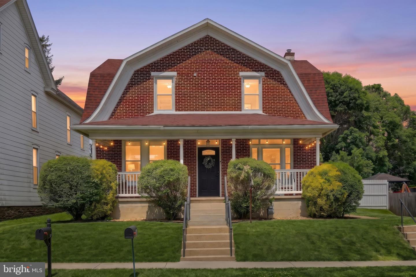 14 S Main Street, Seven Valleys