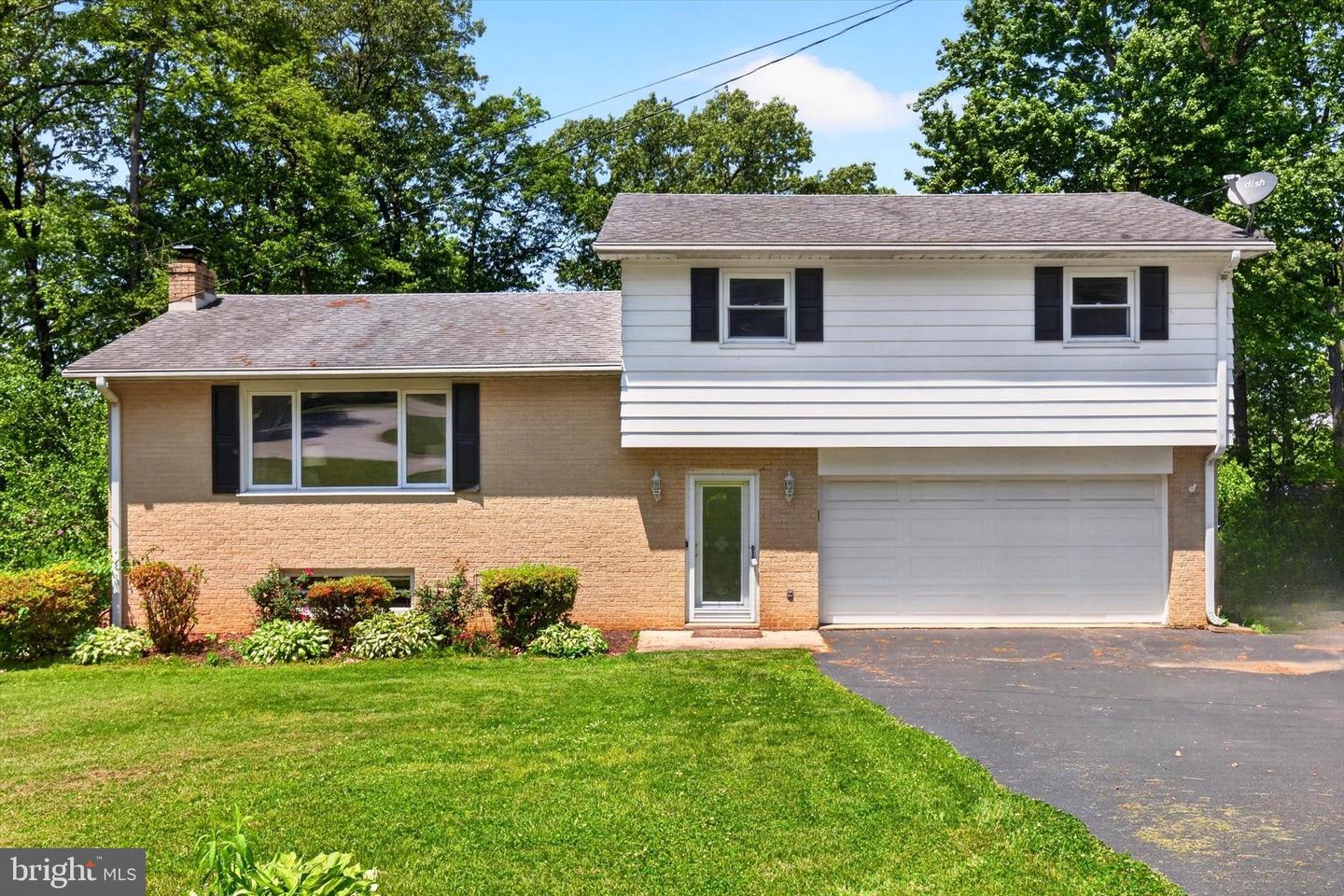 328 Blue Ridge Drive, York