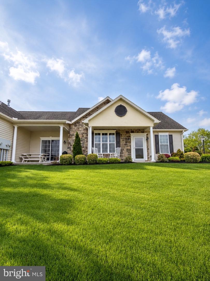 100 S Alpine Drive #25b, York