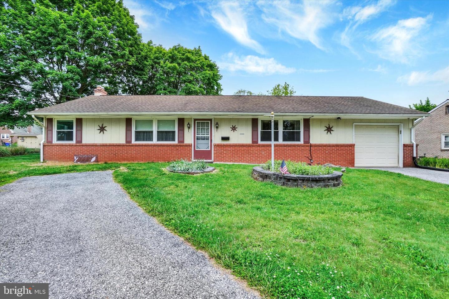 2050 Herman Drive, York