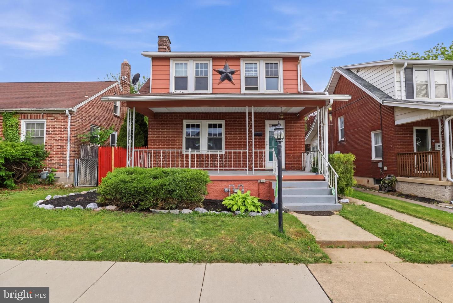 534 Pacific Avenue, York