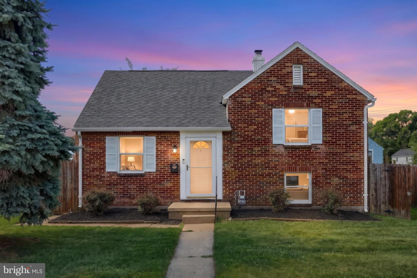 724 Village Road