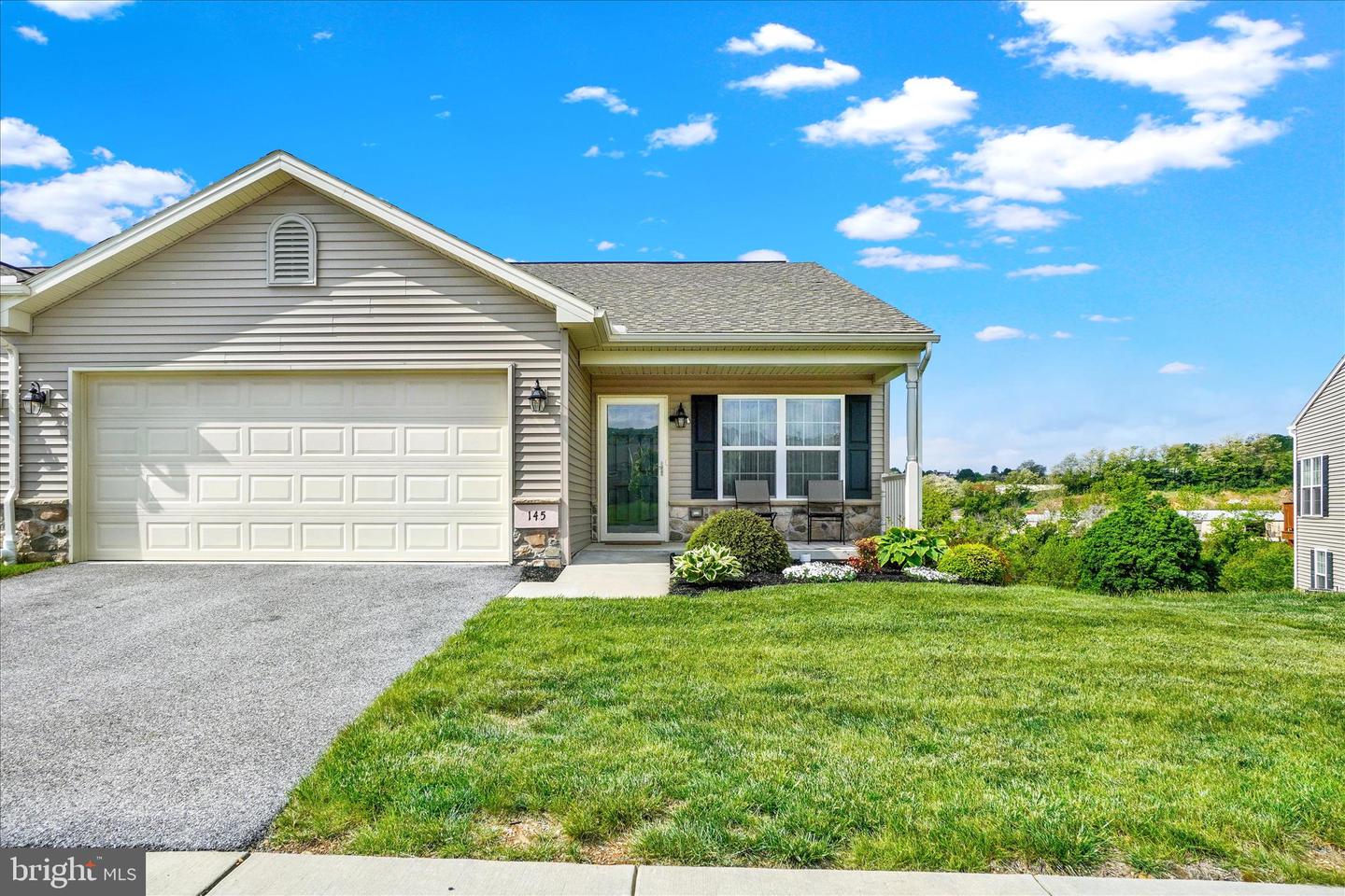 145 Palomino Way #221