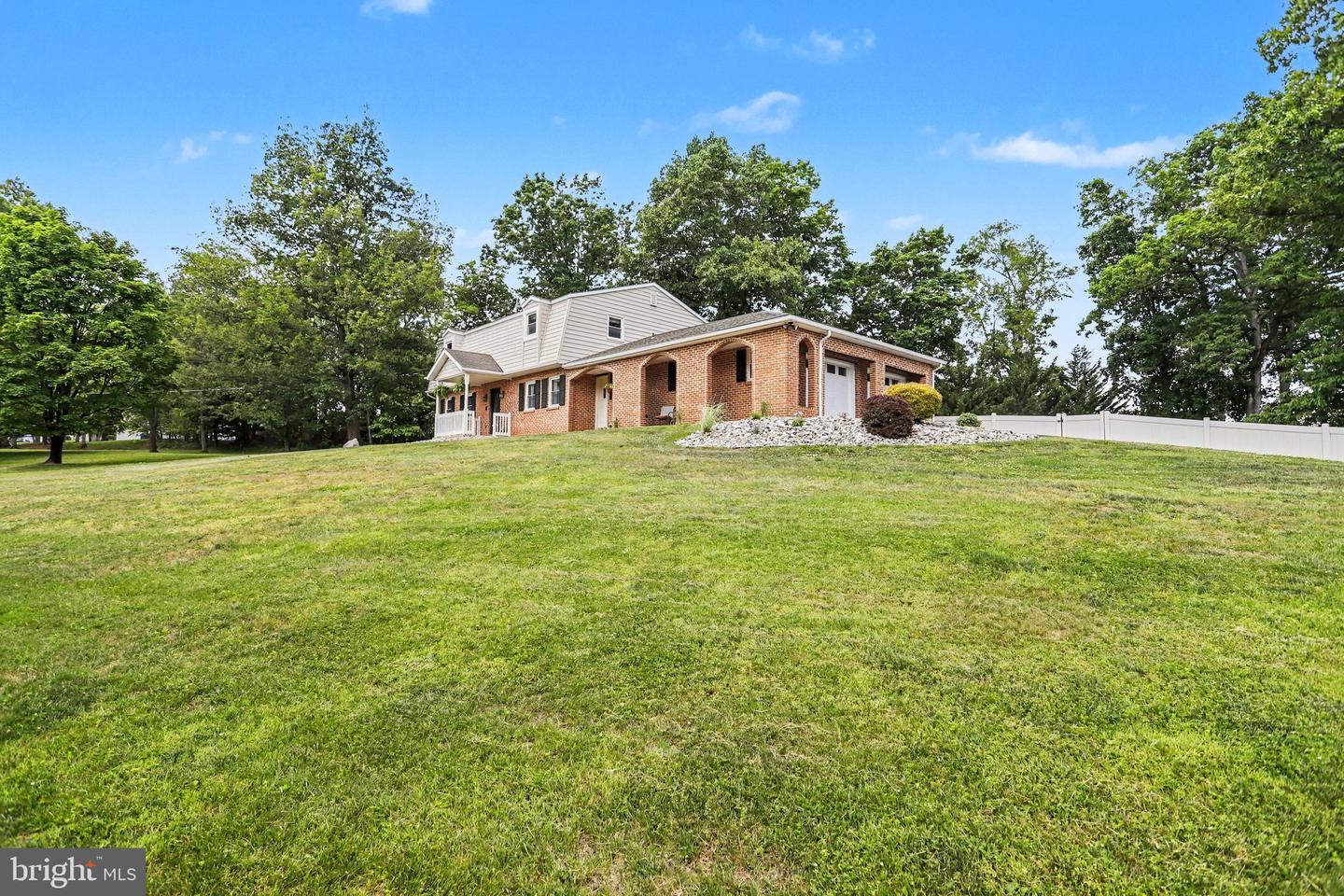 1380 Valley Green Road, Etters