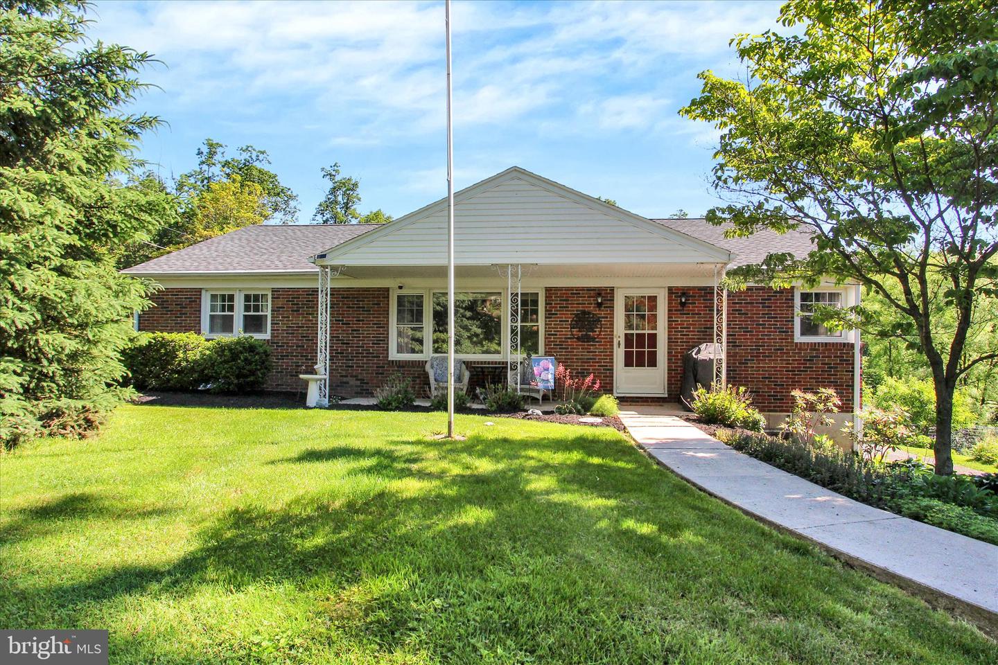 7890 Gnatstown Road, Hanover