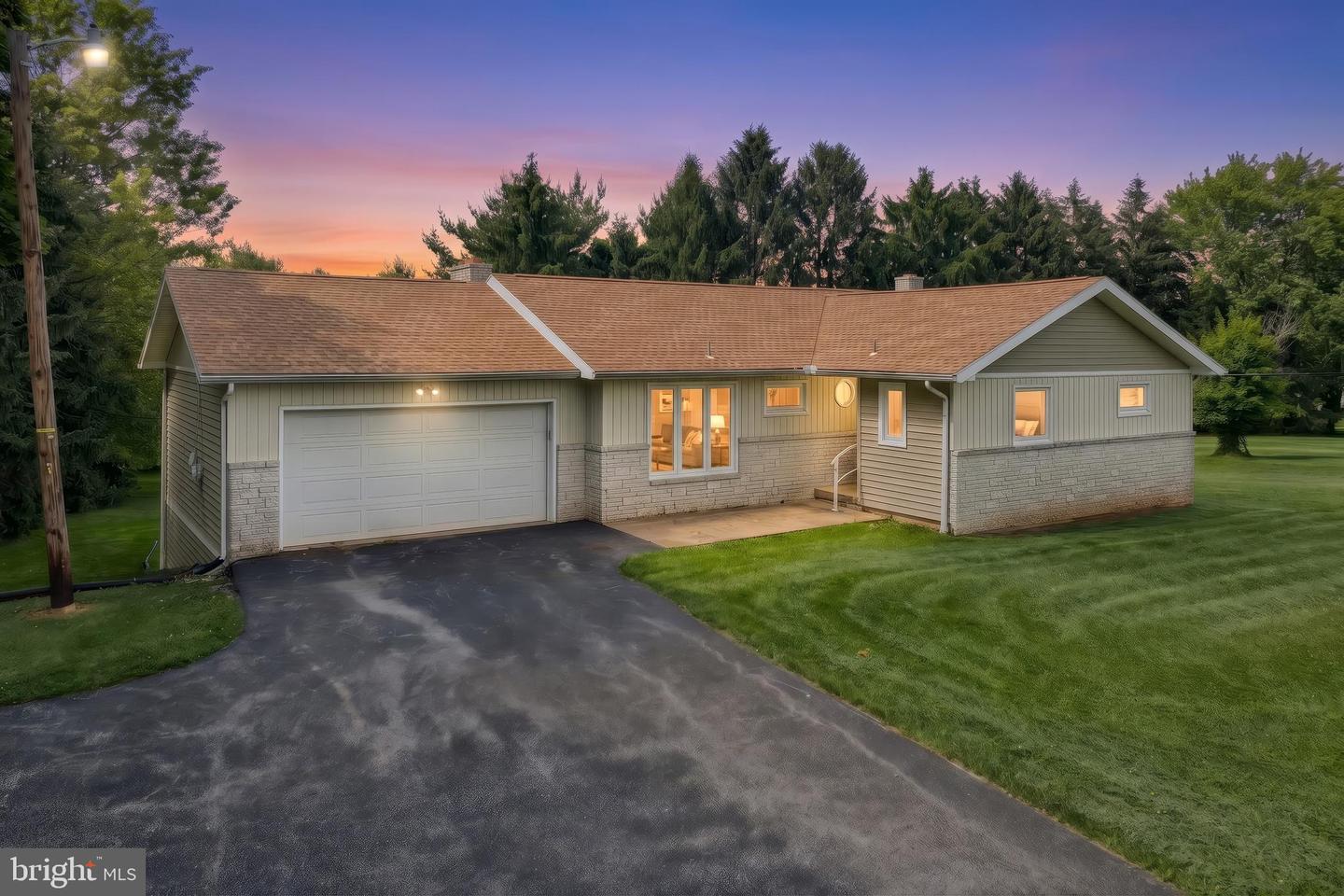 2071 Palomino Road, Dover